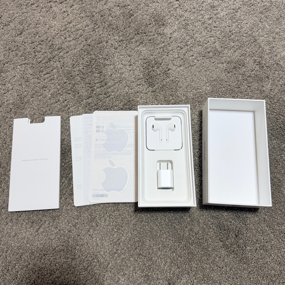 Apple iPhone 7 Plus Box Rose Gold 128GB‎ with EarPods and Power Adapter MN4U2LL/